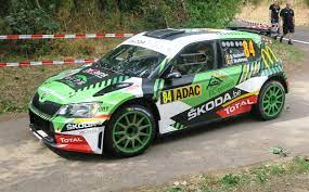 Byl představen jako nástupce modelu škoda felicia, ale rok a půl se oba vozy vyráběly souběžně. Skoda Fabia R5 Wikiwand