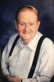 Bobby Pyles's Instagram, Twitter & Facebook