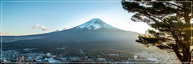Climbing Mount Fuji Duration Cost When To Go And What To Wear Climb Tall Peaks