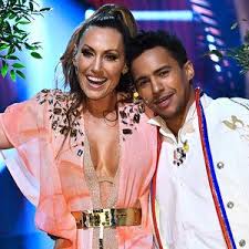 He represented sweden in the eurovision song contest 2005 with las vegas, finishing 19th with 30 points. Martin Stenmarck Helahalsingland Se