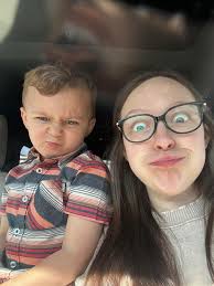 🐛Early bird gets the wormmm🐛 Where is all my early morning peeps! Just  noticed I forgot to turn off the 25% off code🤦🏼‍♀️ In the ✨CHOAS✨ of a  raging toddler and a