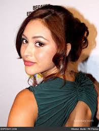 Kristina Davis's Instagram, Twitter & Facebook