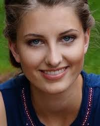 Linda Lohmann's Instagram, Twitter & Facebook