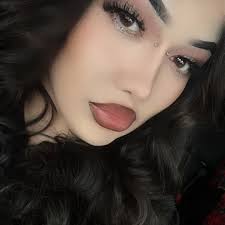 Danielle Robles (@danielle.robles.563034) • Facebook, Connect with friends