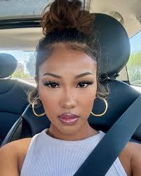 lovemesomeme · 7.1K threads