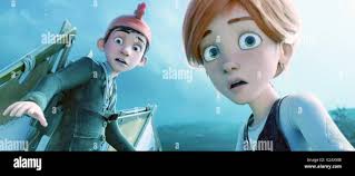 LEAP!, (aka BALLERINA), from left: Victor (voice: Dane DeHaan), Felicie  (voice: Elle Fanning), 2016. © The Weinstein /Courtesy Everett Collection  Stock Photo