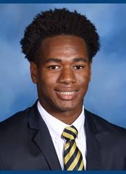 When your dad is Emmitt Smith and you play football for Jesuit: E.J. Smith  is his own man