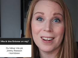 Svensk jurist och politiker, sedan september 2011 partiordförande för centerpartiet. Annie Loof Krishanterar Med Ny Video Vilka Ar Era Fordomar Om Mig Samnytt