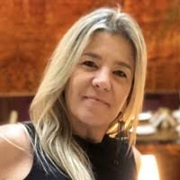 Stephanie Moraes Email & Phone Number