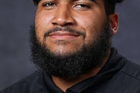 UND's Coe signs NFL contract with Dallas Cowboys