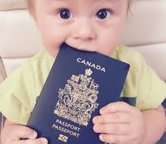 Un passeport valide 1 an peut être délivré en urgence à un adulte pour un motif d'ordre médical ou pour des raisons professionnelles. Tout Savoir Sur Le Passeport Canadien Pour Enfant Bb Jetlag