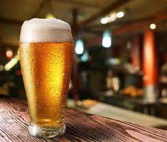 Agosto é um mês marcado por duas comemorações muito especiais para os cervejeiros: Dia Internacional Da Cerveja Damos Lhe Nove Razoes Para Beber Pelo Menos Uma Por Dia