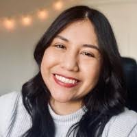 Andrea Ezpeleta's Instagram, Twitter & Facebook