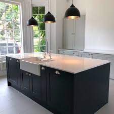 Also perfect for bathroom applications like vanities, bath surrounds, and others. Silestone Et Statuario Cosentino