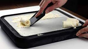 Ainsi vous encourez moins de risques de vous brûler. La Mini Plancha Froide Ice Cream Roll Mazaki Food