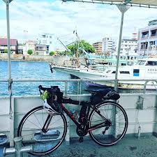 途中明石のマクドナルドでドライブスルーに寄ったら自動車専用なのでご遠慮願いますって 腹ごしらえできたんで船で淡路島へレッツゴー bicycle cycling サイクリング ロードバイク ジャイアント giant japan ridelife rid instagram bicycle moped