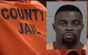 BREAKING MECKLENBURG JAIL INMATE DIES DURING CORONAVIRUS PANDEMIC, FOUND  UNRESPONSIVE A inmate was found unresponsive in the jail and died shortly  afterwards, all during the Coronavirus outbreak http://bit.ly/394owrc A  Mecklenburg County jail