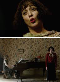 La Vie En Rose Marion Cotillard Completely Transforms In This It S A Great Movie And Earned A Well Deserved Oscar For Bes Movies Great Movies The Best Films