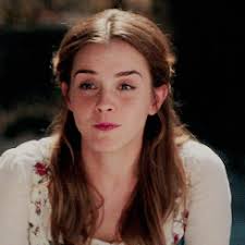 Beauty and the beast | ✶*. Emma Watson Photo Emma Watson Belle Emma Watson Emma Watson Style