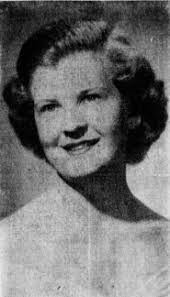 Roslyn Chandler's Instagram, Twitter & Facebook