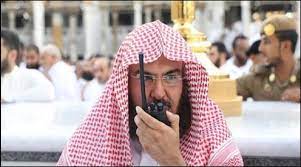 وتقدم السديس بشكره لخادم الحرمين الشريفين الملك سلمان بن عبدالعزيز، وولي العهد الأمير محمد بن سلمان، على ما يولونه للحرمين الشريفين والكعبة المشرفة من فائق. Ø§Ù„Ø³Ø¯ÙŠØ³ Ù…ÙˆØ§Ù‚Ù Ù…Ø®Ø²ÙŠØ© Ø¥Ø±Ø¶Ø§Ø¡ Ù„Ù€ Ø¢Ù„ Ø³Ø¹ÙˆØ¯