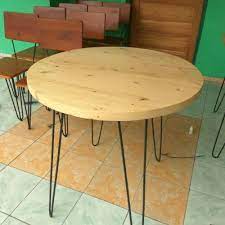 Beli meja kayu bulat untuk kebutuhan ruangan di rumah dengan harga termurah. Jual Meja Bulat Kayu Jati Belanda Kab Bantul Abyudaya Wood Tokopedia