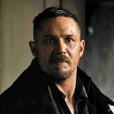 Table of contents buzz cut men's hairstyle + tom hardy haircut look low fade side part + simple short spiky haircut for guys Tom Hardy Taboo Hair What Is The Haircut How To Style Your Hair Regal Gentleman