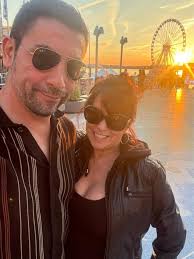 The Stanley Cup is in South Florida! Panthers forward Matthew Tkachuk  hoists the Stanley Cup