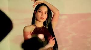 They are under dsp media. Kard Red Moon Concept Photo 1 Teaser Somin Ver Youtube