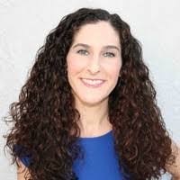 Anna Wiggins's Instagram, Twitter & Facebook