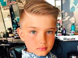 High fade and side brushed top. Potongan Rambut Untuk Kanak Kanak Lelaki 6 7 Tahun 75 Gambar Pilihan Gaya Rambut Kanak Kanak Yang Bergaya Ciri Potongan Rambut Bergaya Yang Panjang Pilihan Model Yang Sejuk