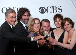 Actor paul ritter, known for his starring role in friday night dinner, has died aged 54. Zjzoiunlp8zlpm