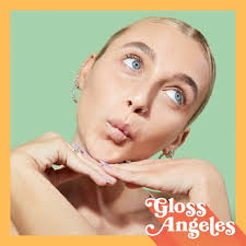 Emma Chamberlain Discusses Acne and Accutane Experience — Gloss Angeles