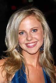 Danielle Wanamaker's Instagram, Twitter & Facebook