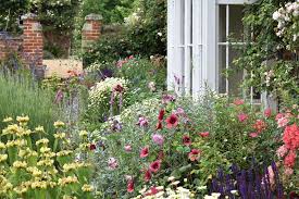 Design Advice For A Wild Informal Garden Finegardening Southern Garden Fine Gardening Garden Design