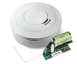 One smoke dectector started intermittently alarming right after it was. A Smoke Detector For The Darkroom