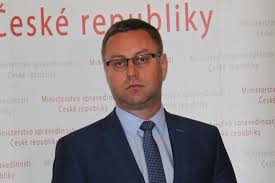 Oficiální twitterový účet nsz, vrcholné instituce veřejné žaloby v české republice prosecutor general's office czech. Nejvyssi Statni Zastupce Judr Pavel Zeman Se Vzdal Funkce Svet Prava Advokatni Denik