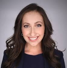 Danielle Woolf's Instagram, Twitter & Facebook