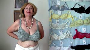 Granny bra and juggs: Xhamster, Milf & Mature Porn