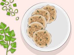 Akar teratai yang sudah dikemas dengan pengetahuan pengobatan cina menghasilkan produk seperti gambar diatas. 8 Cara Untuk Memasak Akar Teratai Wikihow