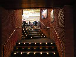 Hugo's cellar, at the four queens hotel and casino in downtown las vegas, provides a classically elegant dining experience. Royal Flusher World Hugo S Cellar Four Queens Las Vegas Royal Flusher Restaurant Review Hugos Cellar Vegas Las Vegas