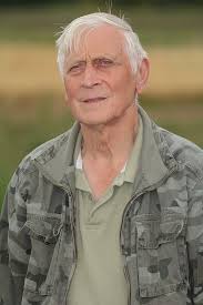 Beast of Silsoe: Big cat 'the size of a Labrador' spotted in Befordshire  village