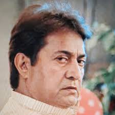 🎥 Lucky Bhaskar is sheer cinematic brilliance...neo-realism with gripping  narration, outstanding direction and fantastic cinematography 🌟 Don't miss  this cinematic gem