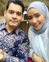 Mungkin ramai yang kenal ummi nazeera yang merupakan seorang pelakon terkenal. Biodata Ummi Nazeera Pelakon Drama Korban Kasih Iluminasi