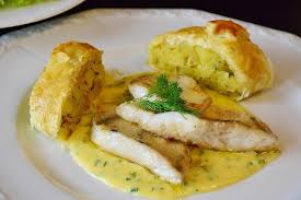 Das Zanderfilet Mit Krautersauce Ist Ein Bekommliches Feines Fisch Gericht An Diesem Rezept Wirst Du Gefallen Fin Zanderfilet Rezept Rezepte Einfache Gerichte