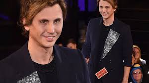 Jonathan Cheban looks dramatically different as he enters Celebrity Big  Brother, and opens up about 'sweet' Kim Kardashian