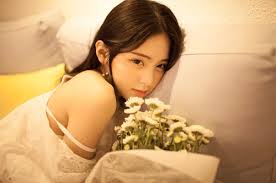 Image result for tranh thiếu nữ đẹp