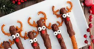 If you are a novice cook, you'll want to plan a menu that's easy to implement. 30 Fun Christmas Food Ideas For Kids School Parties Forkly