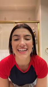 Her birthday, what she did before fame, her family life, fun trivia facts, popularity rankings, and more. Charli D Amelio Charlidamelio On Tiktok