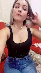 Candi Shepherd's Instagram, Twitter & Facebook